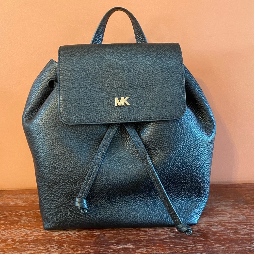 NWT Michael Kors Junie Backpack
